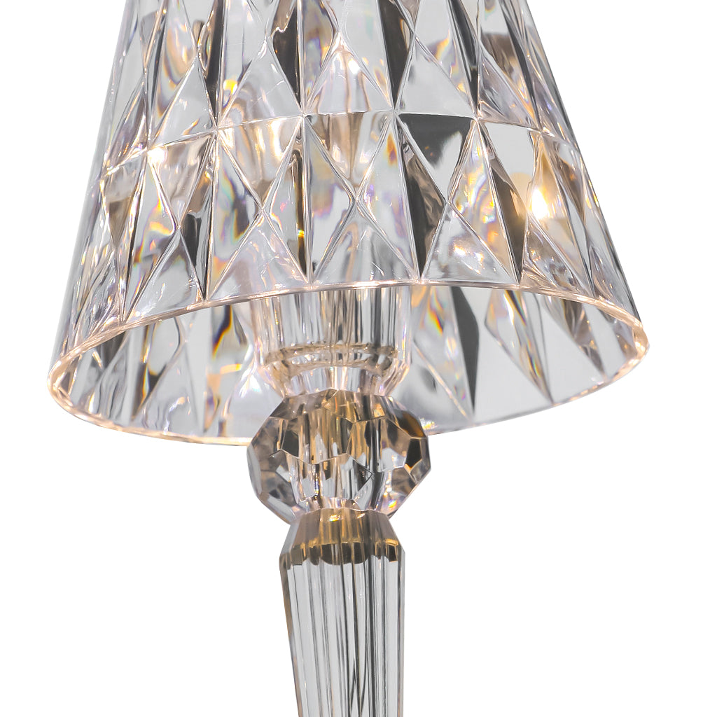 led crystal table lamp detail three.jpg__PID:9f977b6c-67fd-4fd6-a027-c65e4c760e2a