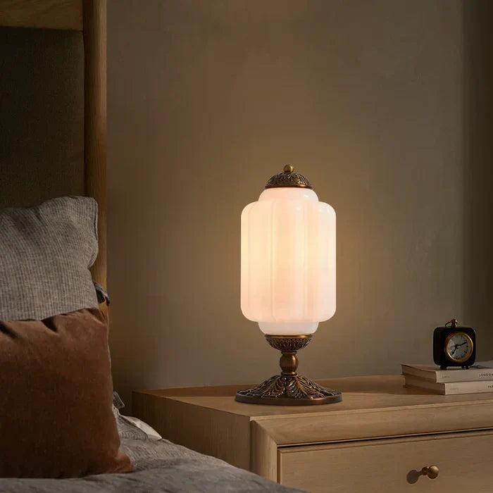 Eloise_Vintage_Cream_Glass_Table_Lamp7.webp__PID:374efc26-22c9-490f-929a-954d9ab6cc79