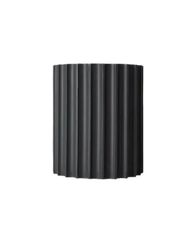 Lila_Modern_Resin_Ribbed_Wall_Sconce_black.webp__PID:7ccfaf6a-56c5-4b30-b205-15bcff51b047