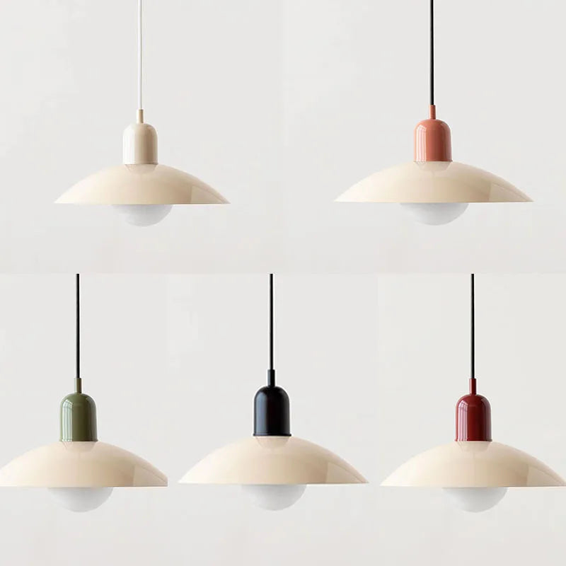 Bunte Macaron-Bauhaus-Pendelleuchte weiß.webp__PID:9907b57c-acde-432c-8c4a-37870fc6fc8c