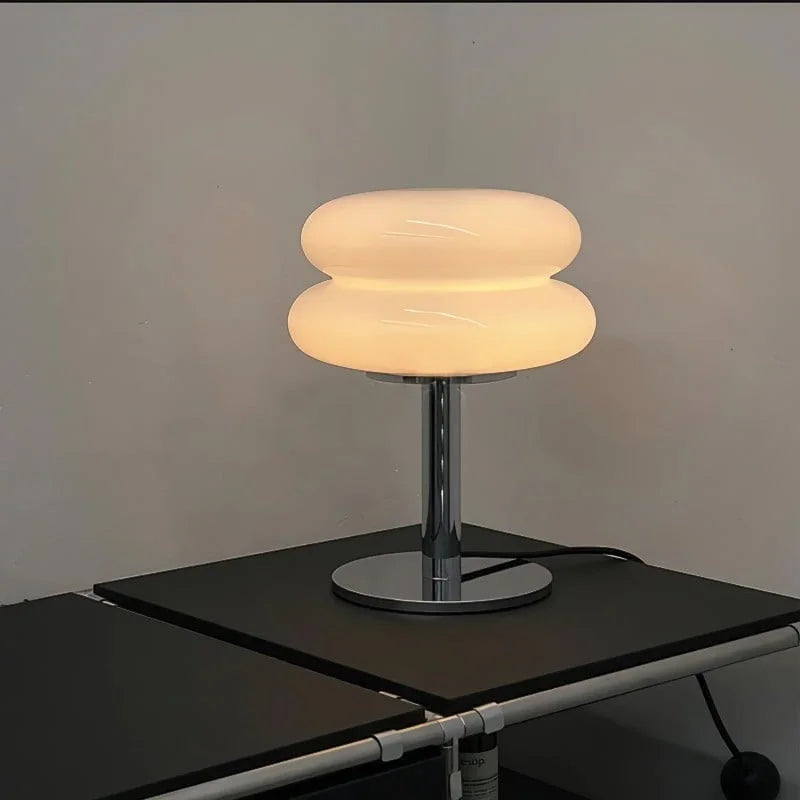 Olle Nordic Macaron Bauhaus Glas-Tischlampe7.webp__PID:be8cb4ed-9745-4605-8813-098aea32160b