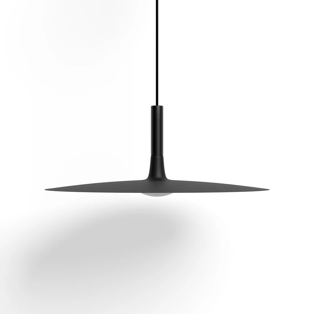 Lampada a sospensione minimalista Morandi Metal Disc nera.webp__PID:ede5fe21-9a59-4a11-98b7-5382c3258c20