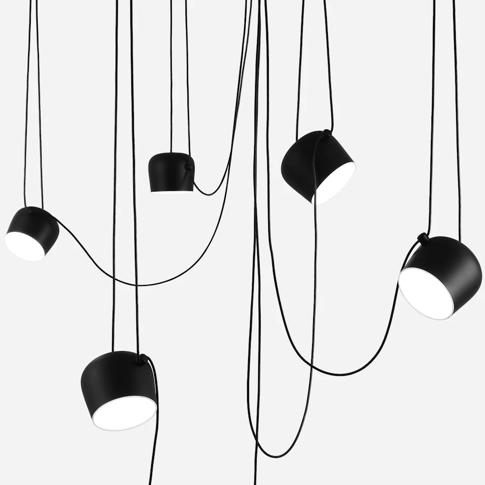Lira Multi Light Metal Adjustable Linear Pendant Lamp22.webp__PID:6c4563bd-4305-46d2-9129-3fa279d7e7d7