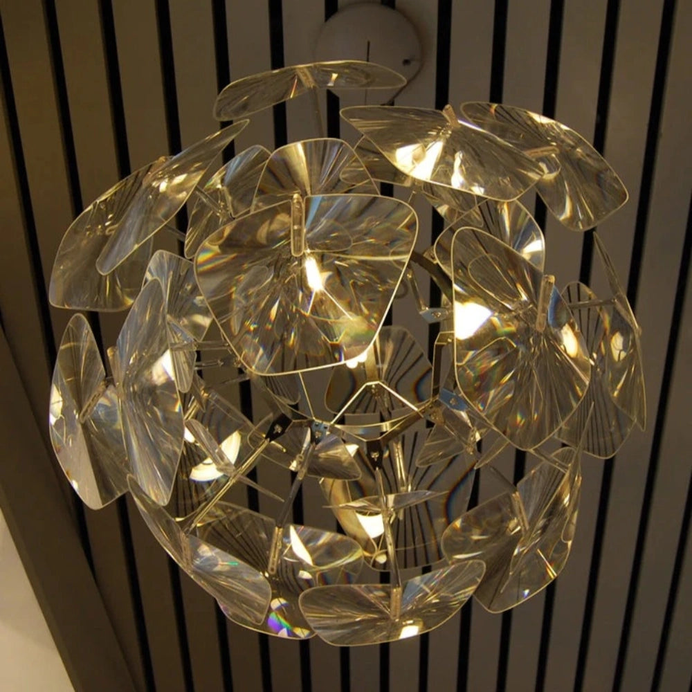 Merritt Moderner, verspiegelter, transparenter Lucite-Kronleuchter15.webp__PID:1a66f528-9838-4250-8356-621d86b36293
