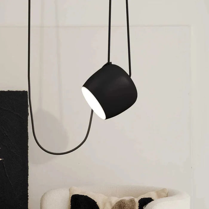 Lira Multi Light Metal Adjustable Linear Pendant Lamp8.webp__PID:2bc83d3b-5c5d-4616-bef3-f8d119f56c45