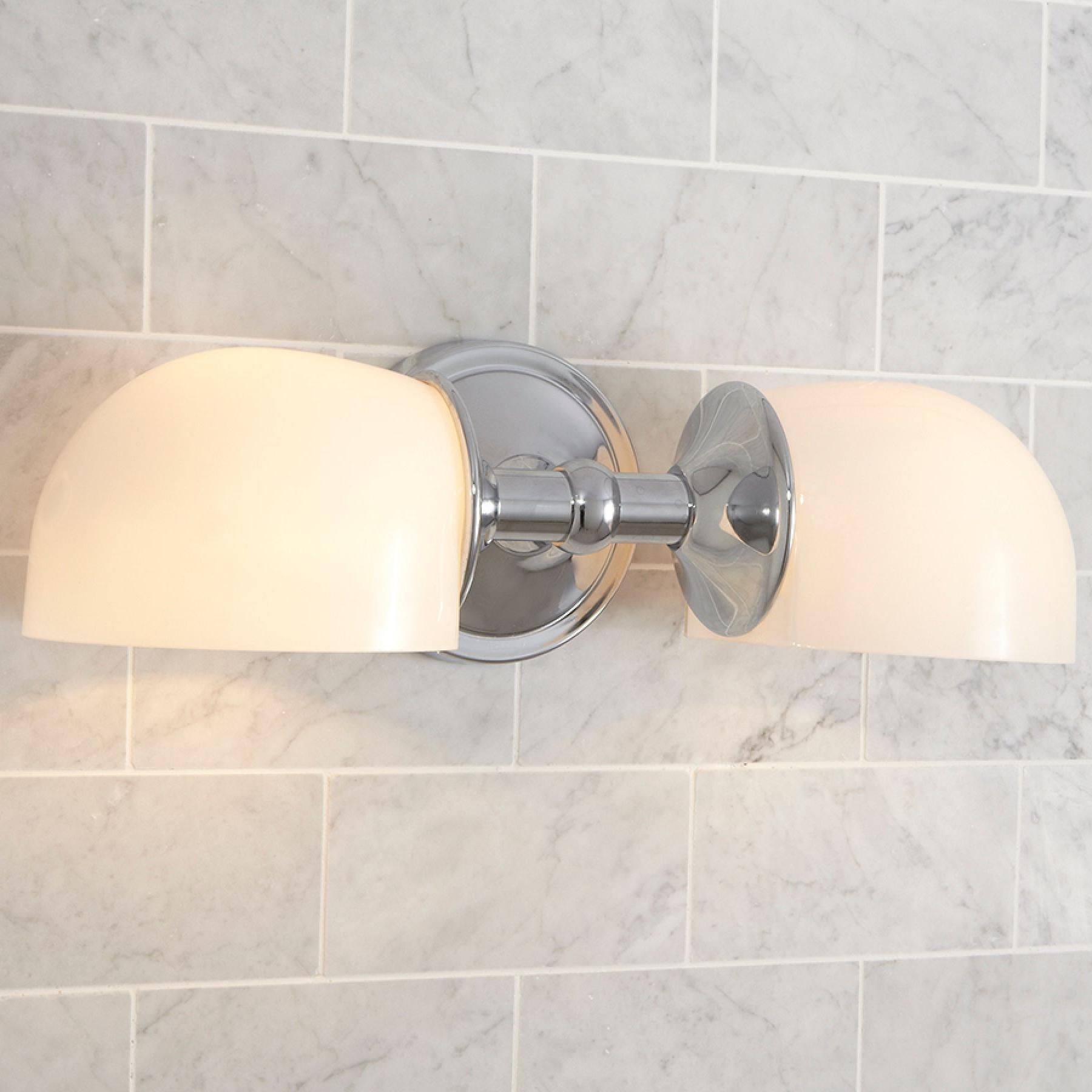 Elegante applique da parete moderna in metallo con doppio vetro bianco latte (8).jpg__PID:fd83f39b-d0b8-4285-be16-65234d478234
