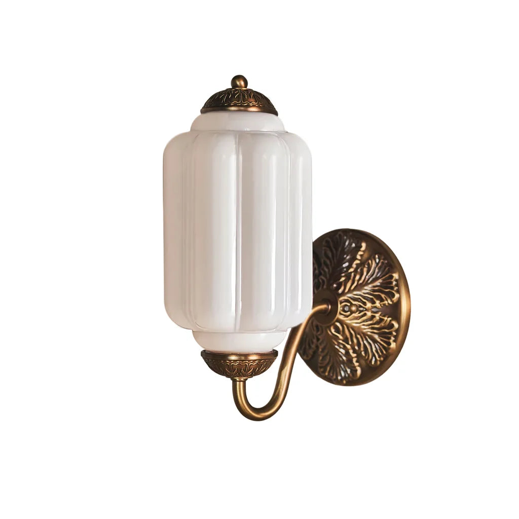 Aura Eloise Vintage Wandleuchte aus Milchglas sku-white.webp__PID:d7037b0f-3394-4374-bdba-03d53f934f47