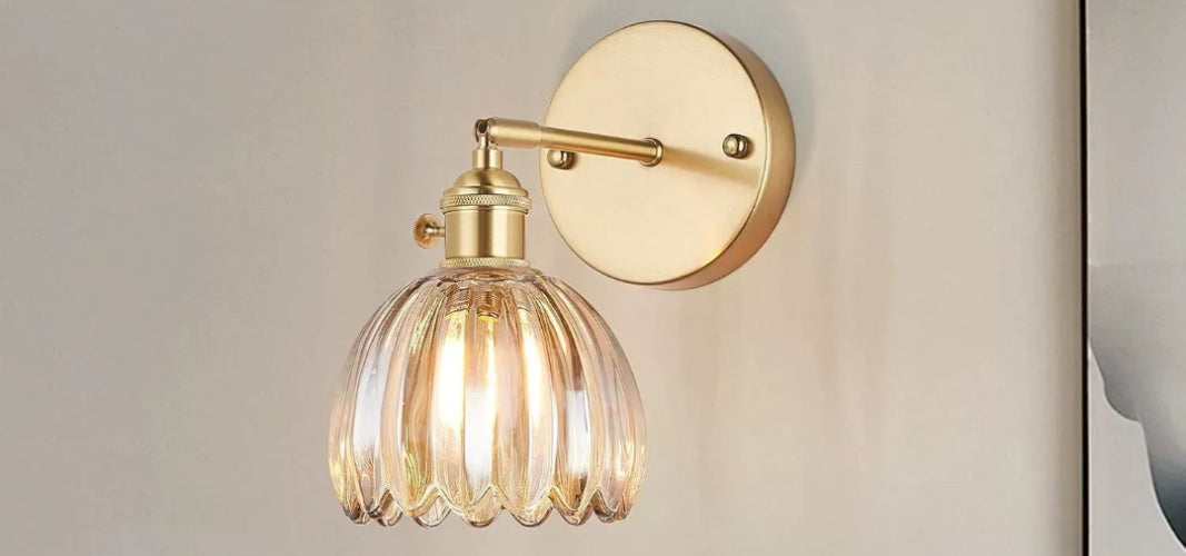Retro Bud Glass Wall Sconce3.webp__PID:e799534a-e2af-4854-b92c-9b2556249e05