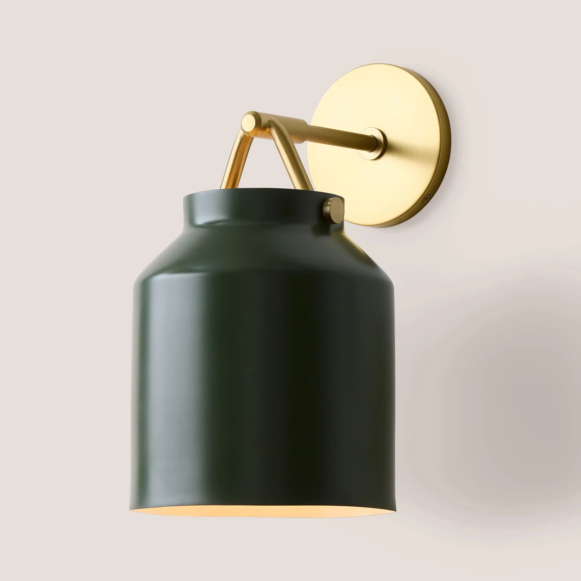 NerysNordicMinimalistScandinaviaMetalSconce_71.webp__PID:0b6afb7f-5fc3-459c-ae8d-689dbe7adfce