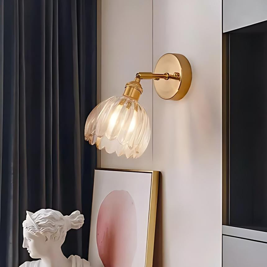Retro Bud Glass Wall Sconce8.webp__PID:704d1b28-d7fe-4739-945a-debc1e85559b