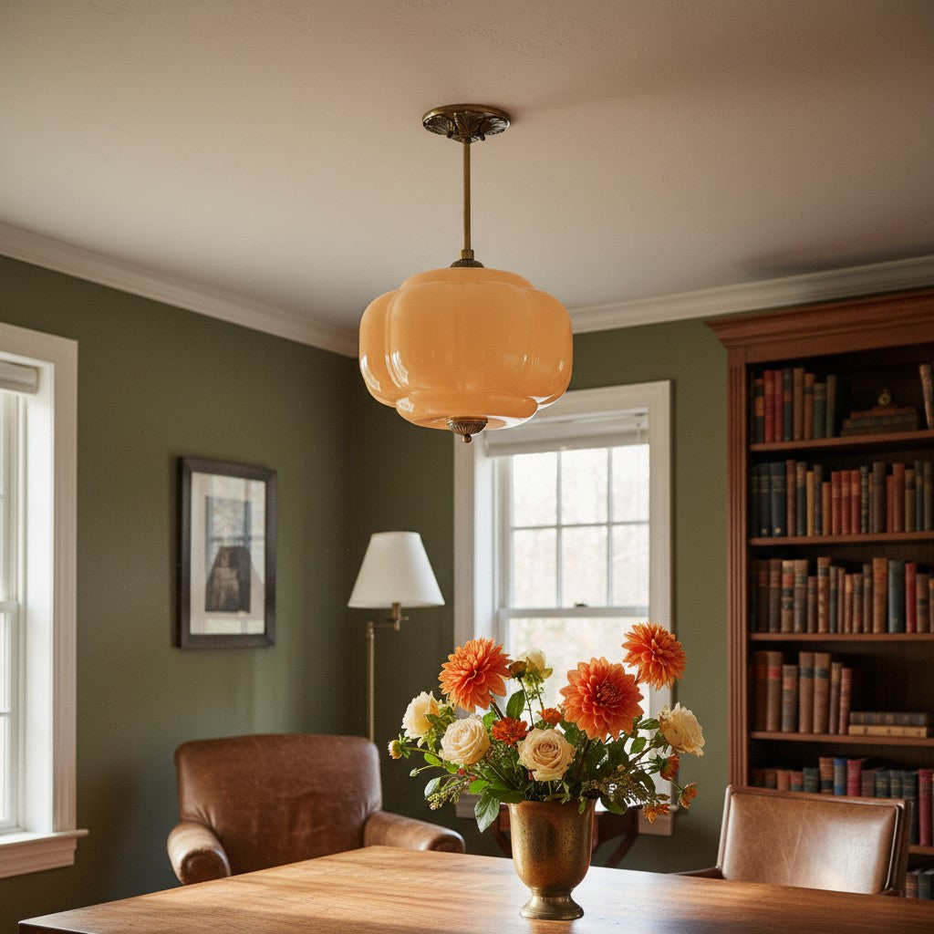 Evelyn Vintage Pumpkin Milk Glass Pendant Light落2.jpg__PID:48642130-a2c1-4dd4-8862-07821c49788d